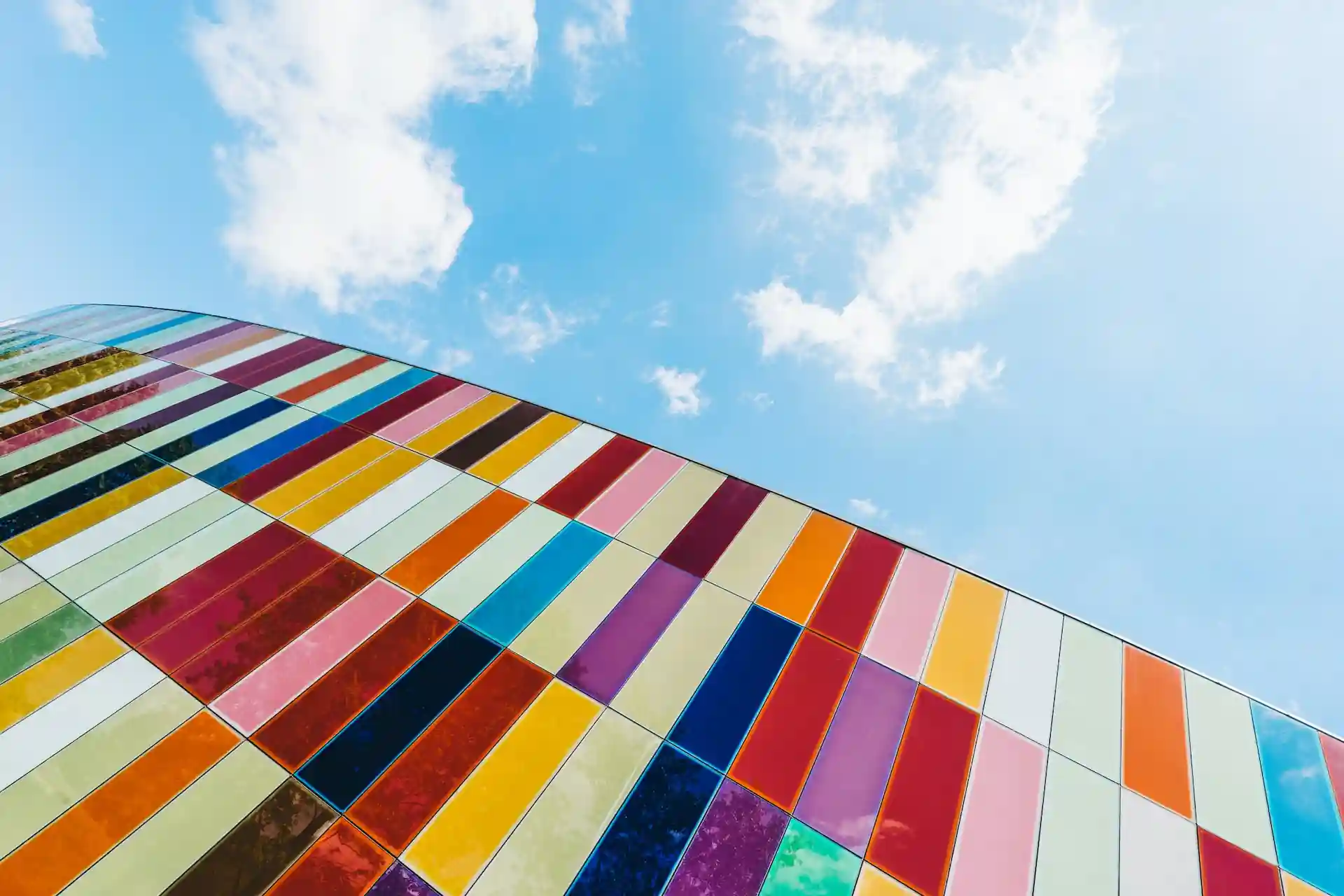 Colourful building: colour psychology in marketing